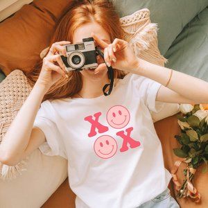 XOXO Trendy Smiley Face Graphic T-Shirt